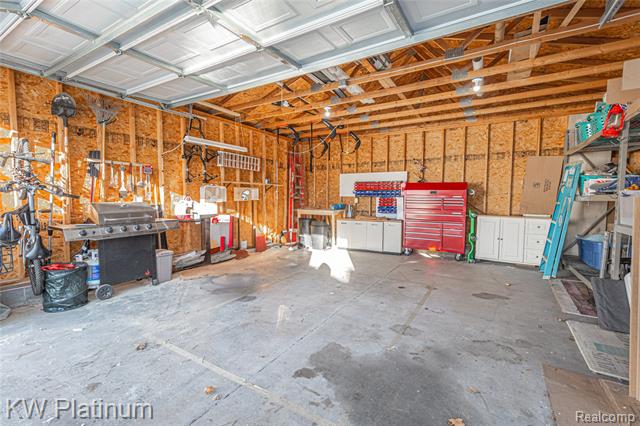 Builiding view seventeen for 1733 Whipple, Port Huron, MI. 48060