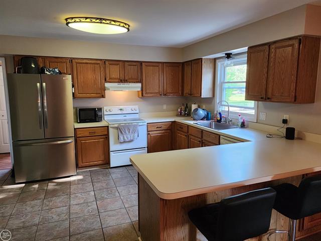 Builiding view four for 2919 Eastland, Port Huron, MI. 48060