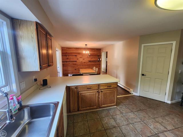Builiding view seventeen for 2919 Eastland, Port Huron, MI. 48060
