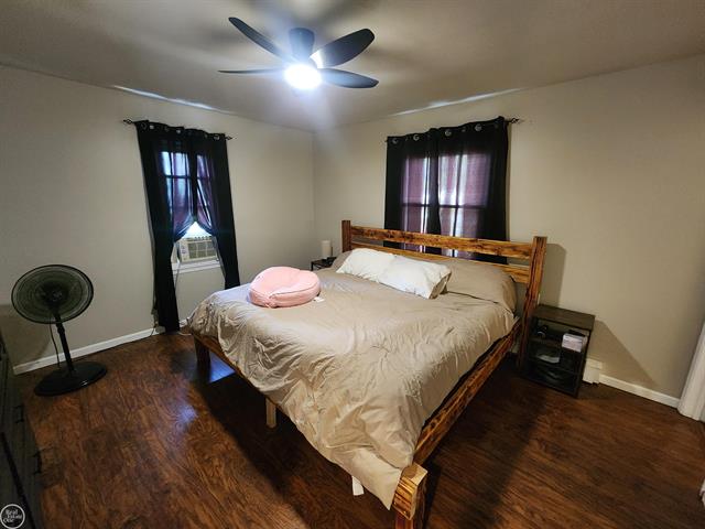 Builiding view thirteen for 2919 Eastland, Port Huron, MI. 48060