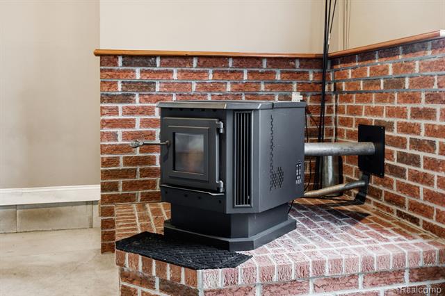 Builiding view thirty eight for 7669 Rynn, Avoca, MI. 48006