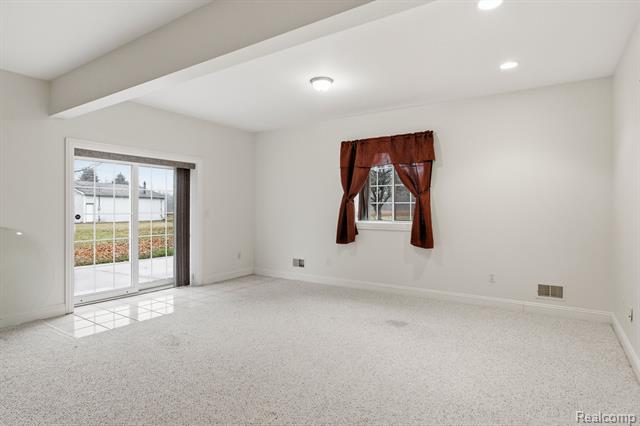 Builiding view thirty for 7669 Rynn, Avoca, MI. 48006