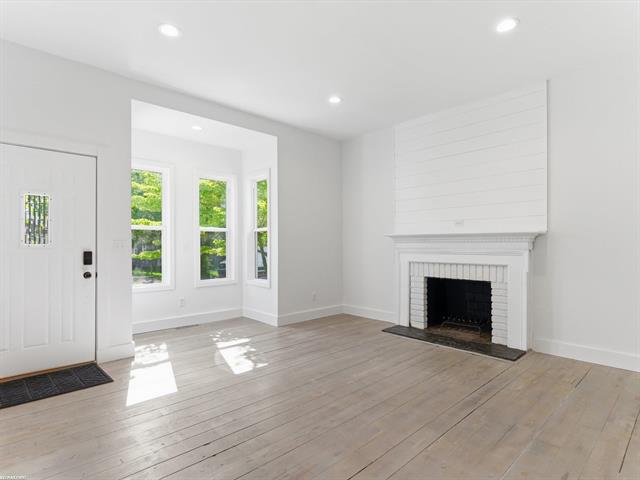 Builiding view four for 2519 Walnut, Port Huron, MI. 48060