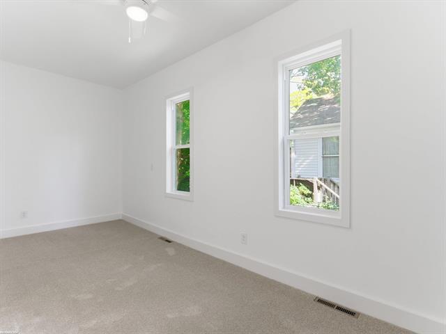 Builiding view nineteen for 2519 Walnut, Port Huron, MI. 48060