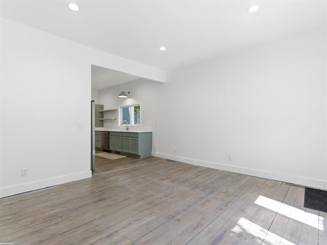 Builiding view seven for 2519 Walnut, Port Huron, MI. 48060