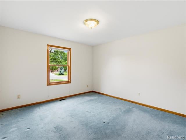 Builiding view twenty two for 4305 Juniper, Port Huron, MI. 48060