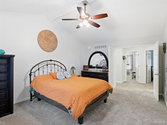 Builiding view nineteen for 3188 Fanone, Port Huron, MI. 48060