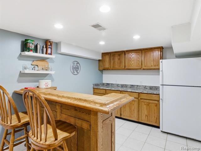 Builiding view thirty two for 3188 Fanone, Port Huron, MI. 48060