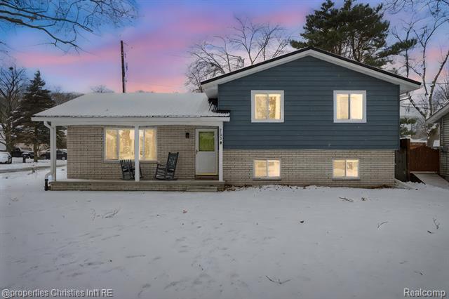 Builiding view one for 3505 Shenandoah, Port Huron, MI. 48060