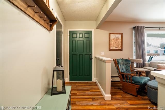 Builiding view six for 3505 Shenandoah, Port Huron, MI. 48060