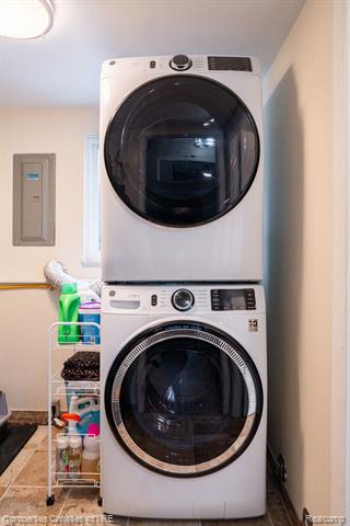 Builiding view thirty three for 3505 Shenandoah, Port Huron, MI. 48060