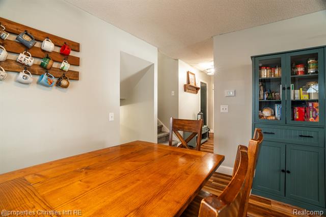 Builiding view twelve for 3505 Shenandoah, Port Huron, MI. 48060