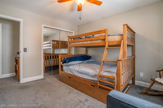 Builiding view twenty three for 3505 Shenandoah, Port Huron, MI. 48060