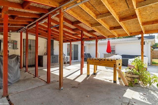 Builiding view forty one for 3625 Angus, Fort Gratiot, MI. 48059