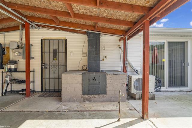 Builiding view forty three for 3625 Angus, Fort Gratiot, MI. 48059