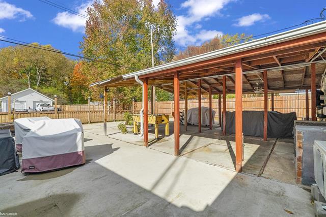 Builiding view forty two for 3625 Angus, Fort Gratiot, MI. 48059