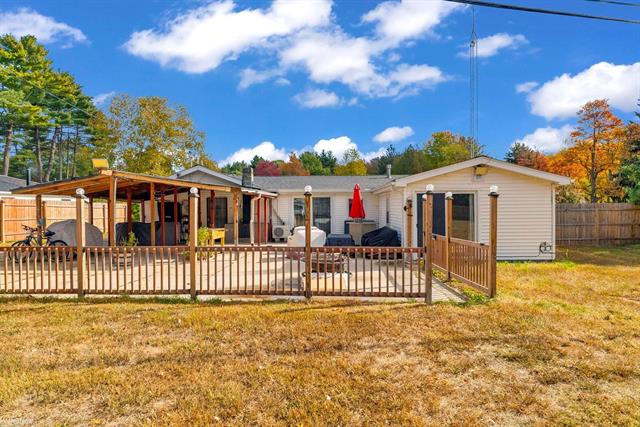 Builiding view thirty eight for 3625 Angus, Fort Gratiot, MI. 48059