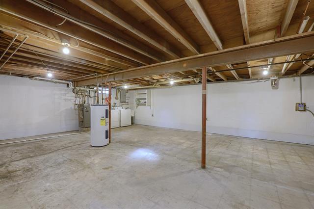 Builiding view forty one for 7241 Bryce, North Street, MI. 48049