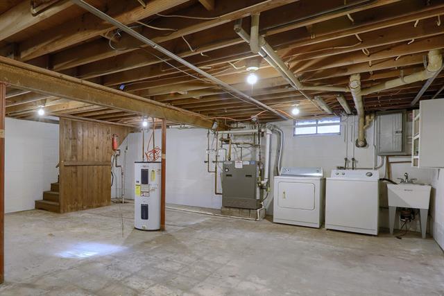 Builiding view forty three for 7241 Bryce, North Street, MI. 48049