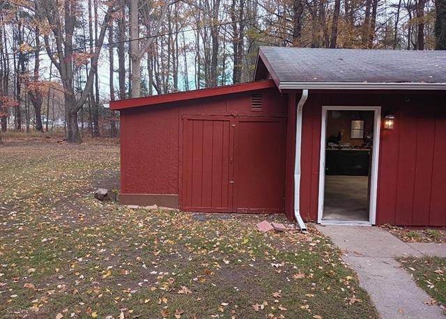 Builiding view fourteen for 7241 Bryce, North Street, MI. 48049