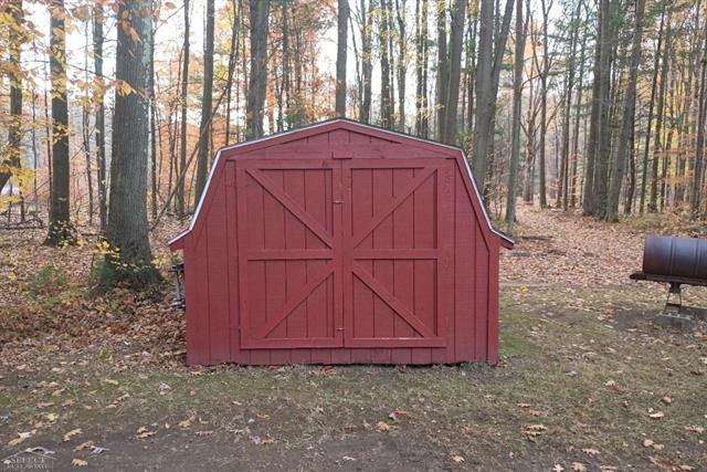 Builiding view twenty three for 7241 Bryce, North Street, MI. 48049