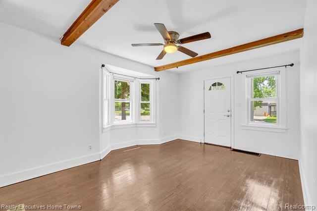 Builiding view seven for 2720 Walnut, Port Huron, MI. 48060
