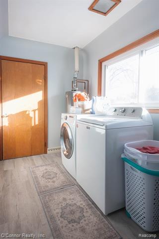 Builiding view eighteen for 3178 Oakwood, Port Huron, MI. 48060