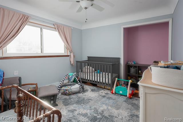 Builiding view fourteen for 3178 Oakwood, Port Huron, MI. 48060