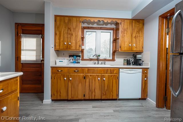 Builiding view nine for 3178 Oakwood, Port Huron, MI. 48060