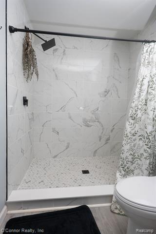 Builiding view twelve for 3178 Oakwood, Port Huron, MI. 48060