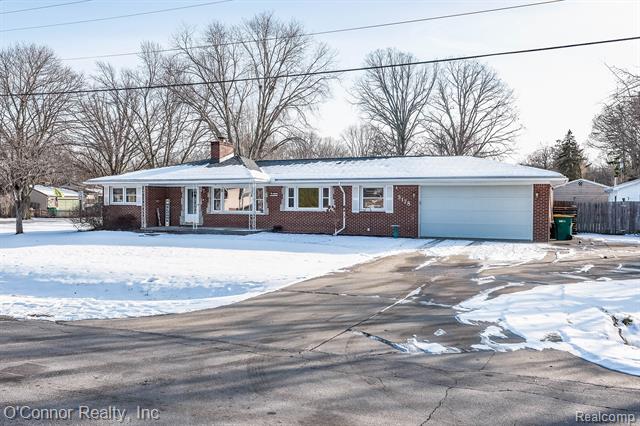 Builiding view twenty seven for 3178 Oakwood, Port Huron, MI. 48060