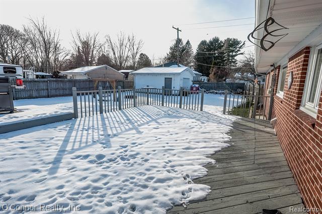 Builiding view twenty for 3178 Oakwood, Port Huron, MI. 48060