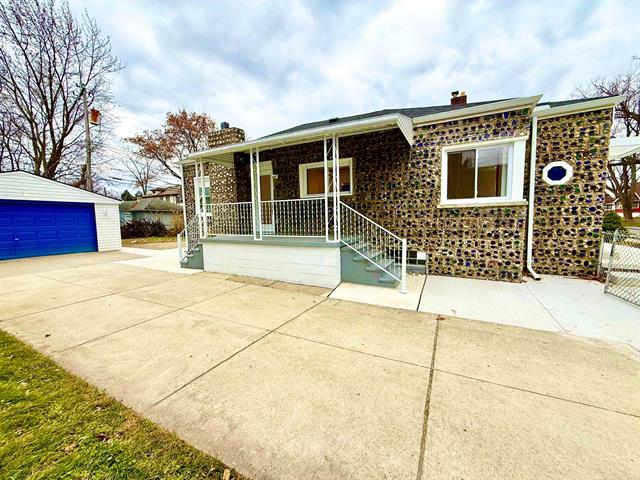 Builiding view fifty one for 39 W Elza, Hazel Park, MI. 48030