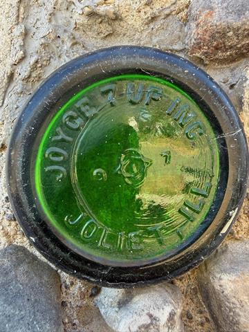 Builiding view fifty seven for 39 W Elza, Hazel Park, MI. 48030