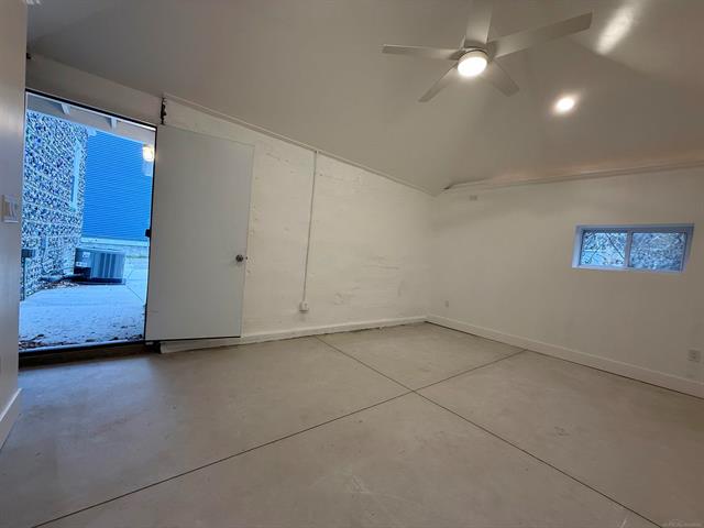 Builiding view forty three for 39 W Elza, Hazel Park, MI. 48030