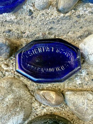 Builiding view seventy for 39 W Elza, Hazel Park, MI. 48030