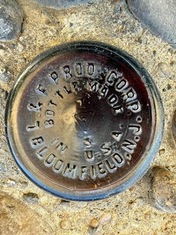 Builiding view sixty four for 39 W Elza, Hazel Park, MI. 48030