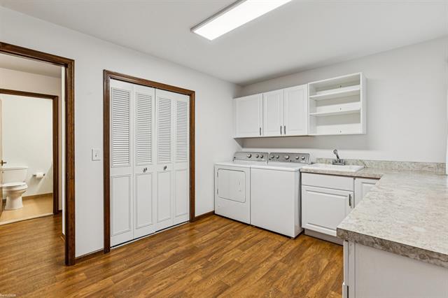 Builiding view thirteen for 1444 Old Squire, Port Huron, MI. 48060