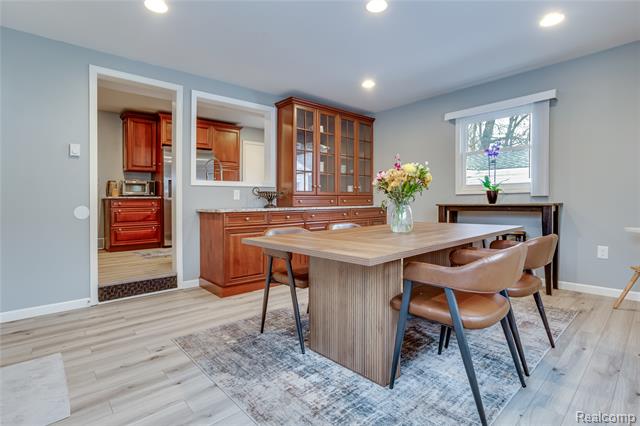 Builiding view seven for 3444 Riverside, Port Huron, MI. 48060