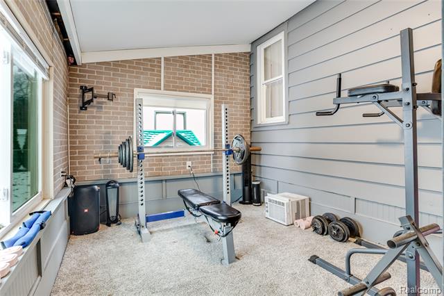 Builiding view twenty two for 3444 Riverside, Port Huron, MI. 48060