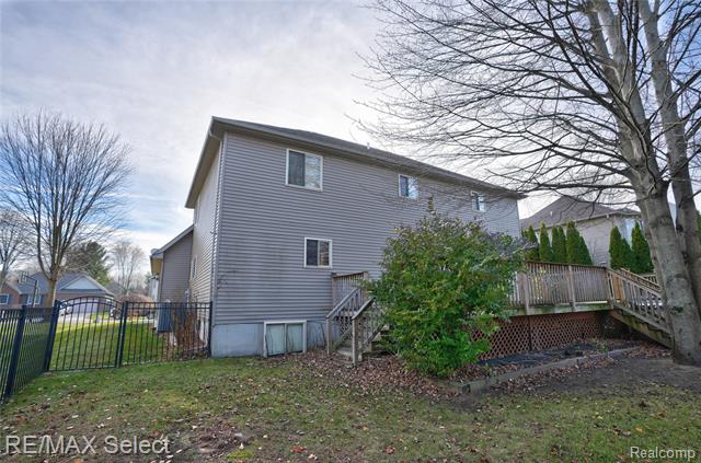 Builiding view five for 3948 Stoney Ridge, Fort Gratiot, MI. 48059