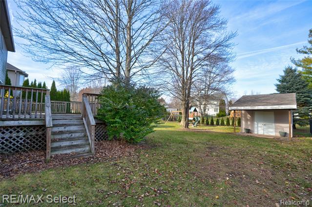 Builiding view six for 3948 Stoney Ridge, Fort Gratiot, MI. 48059