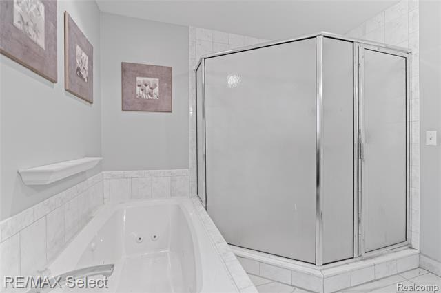 Builiding view thirty nine for 3948 Stoney Ridge, Fort Gratiot, MI. 48059