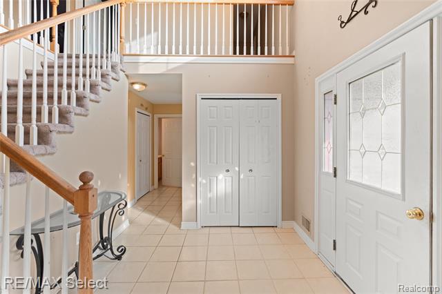 Builiding view thirty two for 3948 Stoney Ridge, Fort Gratiot, MI. 48059