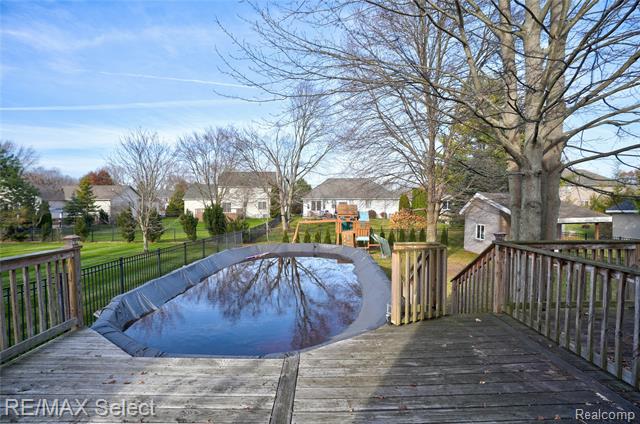 Builiding view twelve for 3948 Stoney Ridge, Fort Gratiot, MI. 48059