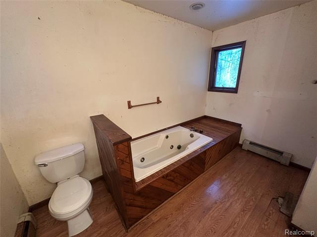 Builiding view fourteen for 4233 State, Fort Gratiot, MI. 48059