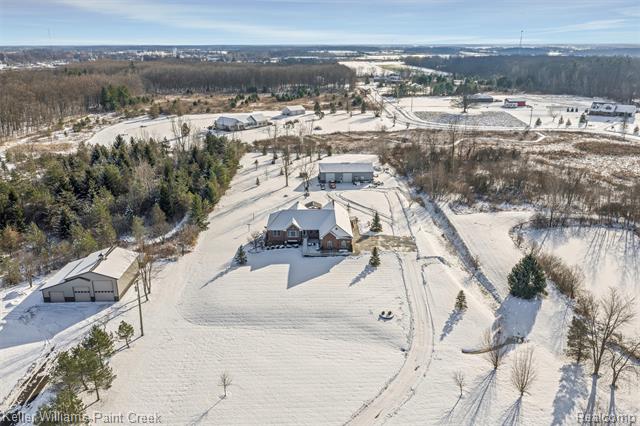 Builiding view forty seven for 15289 Imlay City, Capac, MI. 48014