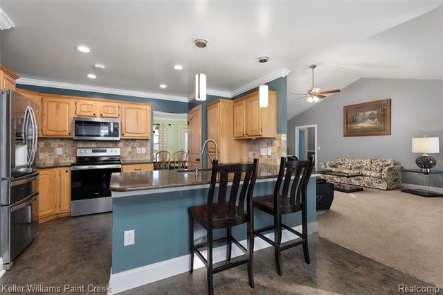 Builiding view four for 15289 Imlay City, Capac, MI. 48014