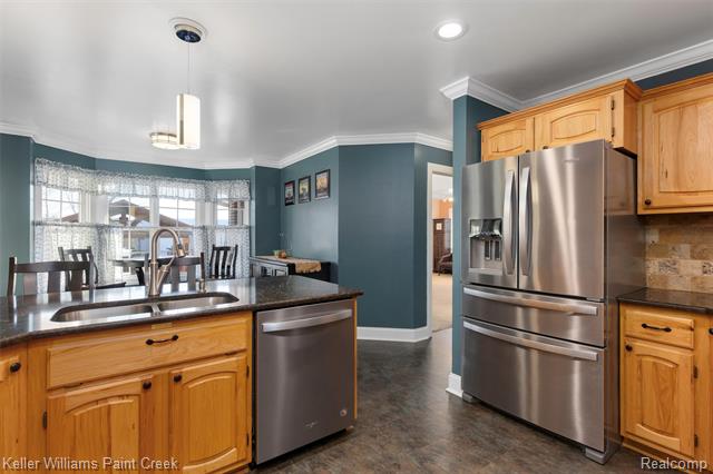 Builiding view one for 15289 Imlay City, Capac, MI. 48014