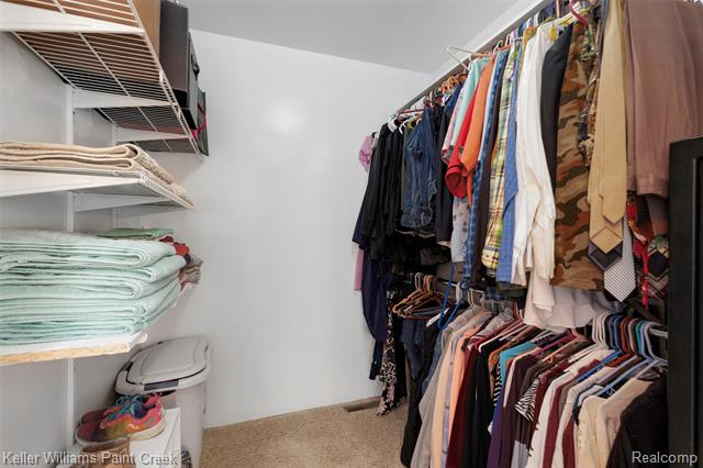 Builiding view twenty seven for 15289 Imlay City, Capac, MI. 48014